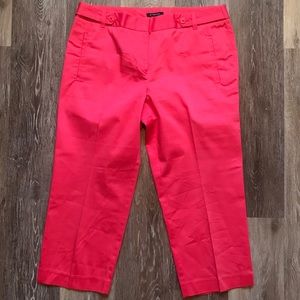 Jones New York capris stretch size 8